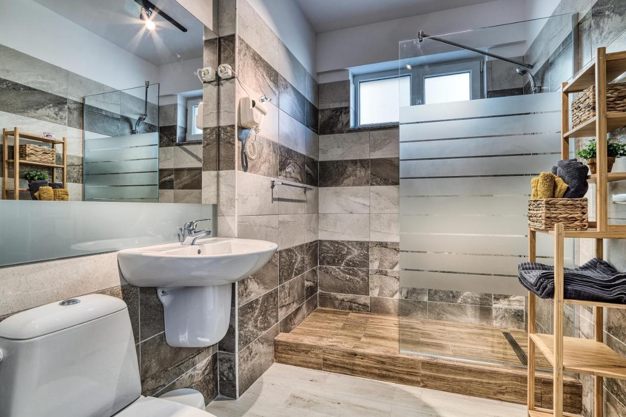 Little Loft No8 Apartment นาโวดาริ ภายนอก รูปภาพ
