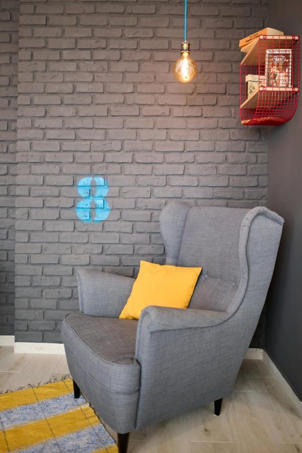 Little Loft No8 Apartment นาโวดาริ ภายนอก รูปภาพ